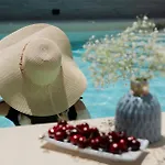 La Perla Luxury 4* 安格里
