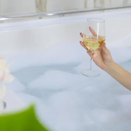 住宿加早餐酒店 La Perla Luxury 4*