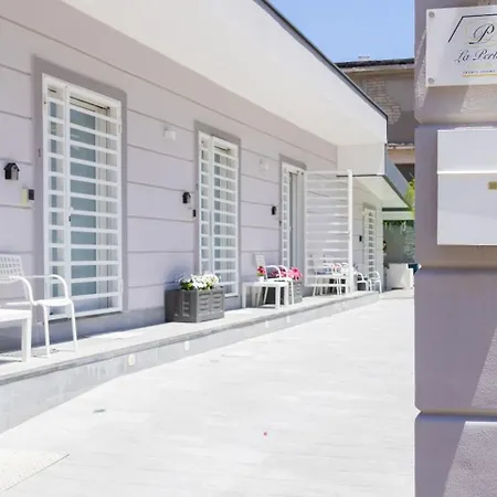 La Perla Luxury Ангри