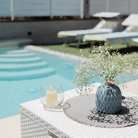 La Perla Luxury 4*