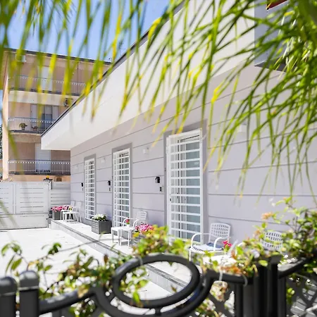 La Perla Luxury 4*