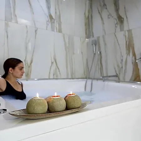 La Perla Luxury 安格里